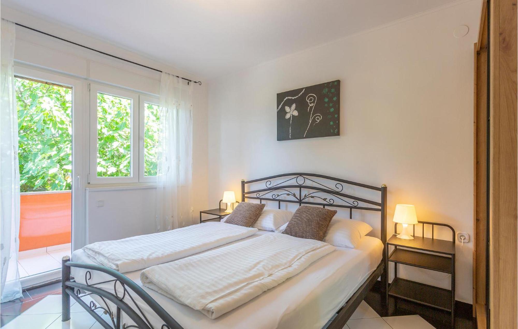 Nice Home In Risika With House Sea View Εξωτερικό φωτογραφία